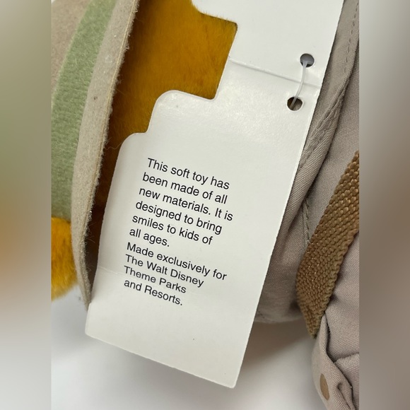 DISNEY: Safari Winnie-the-Pooh Plush. Walt Disney World. Pre-Owned with Tags. - Picture 9 of 13